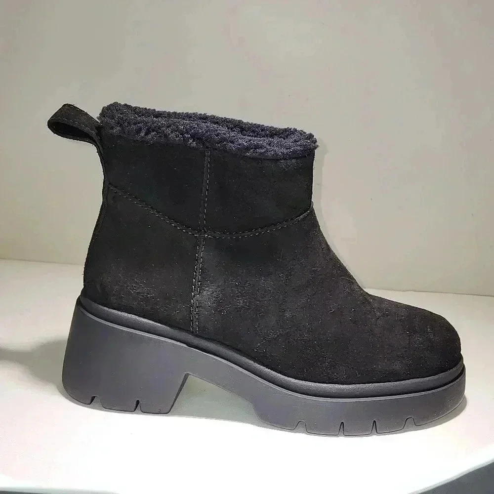 Steve Madden Black Ankle Boots
